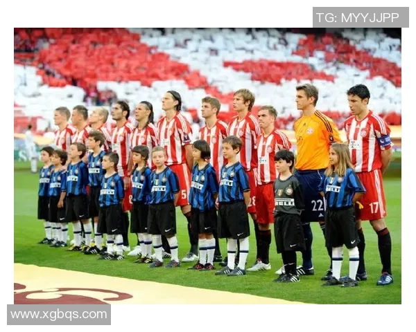 国米友谊赛大胜拜仁四球横扫全场引发热烈讨论与分析